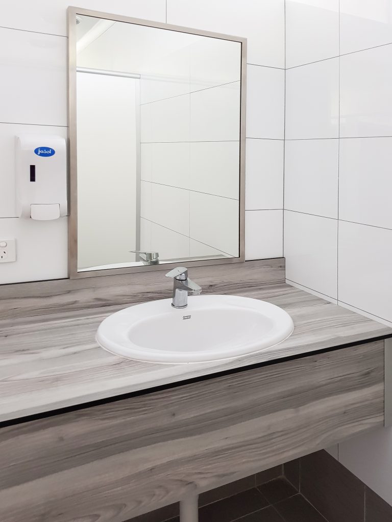 AQUALOO is Australia's Specialist in Commercial Toilet and Shower Partitions / Cubicles l Compact Laminate Lockers & Seating l Integrated Paneling System l Washroom Accessories