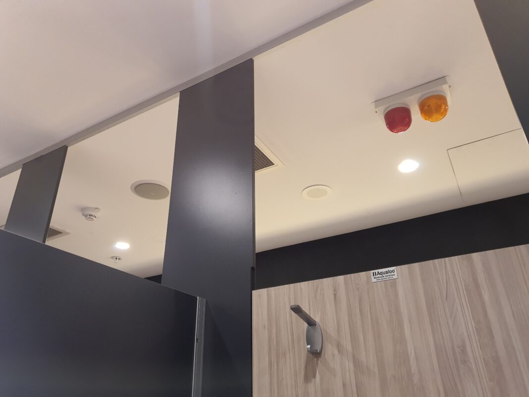 AQUALOO is Australia's Specialist in Commercial Toilet and Shower Partitions / Cubicles l Compact Laminate Lockers & Seating l Integrated Paneling System l Washroom Accessories