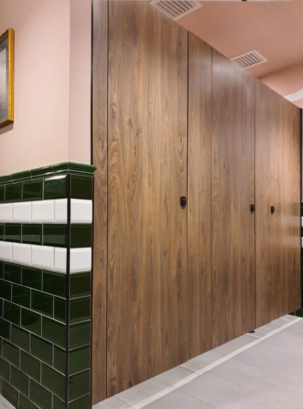 AQUALOO is Australia's Specialist in Commercial Toilet and Shower Partitions / Cubicles l Compact Laminate Lockers & Seating l Integrated Paneling System l Washroom Accessories