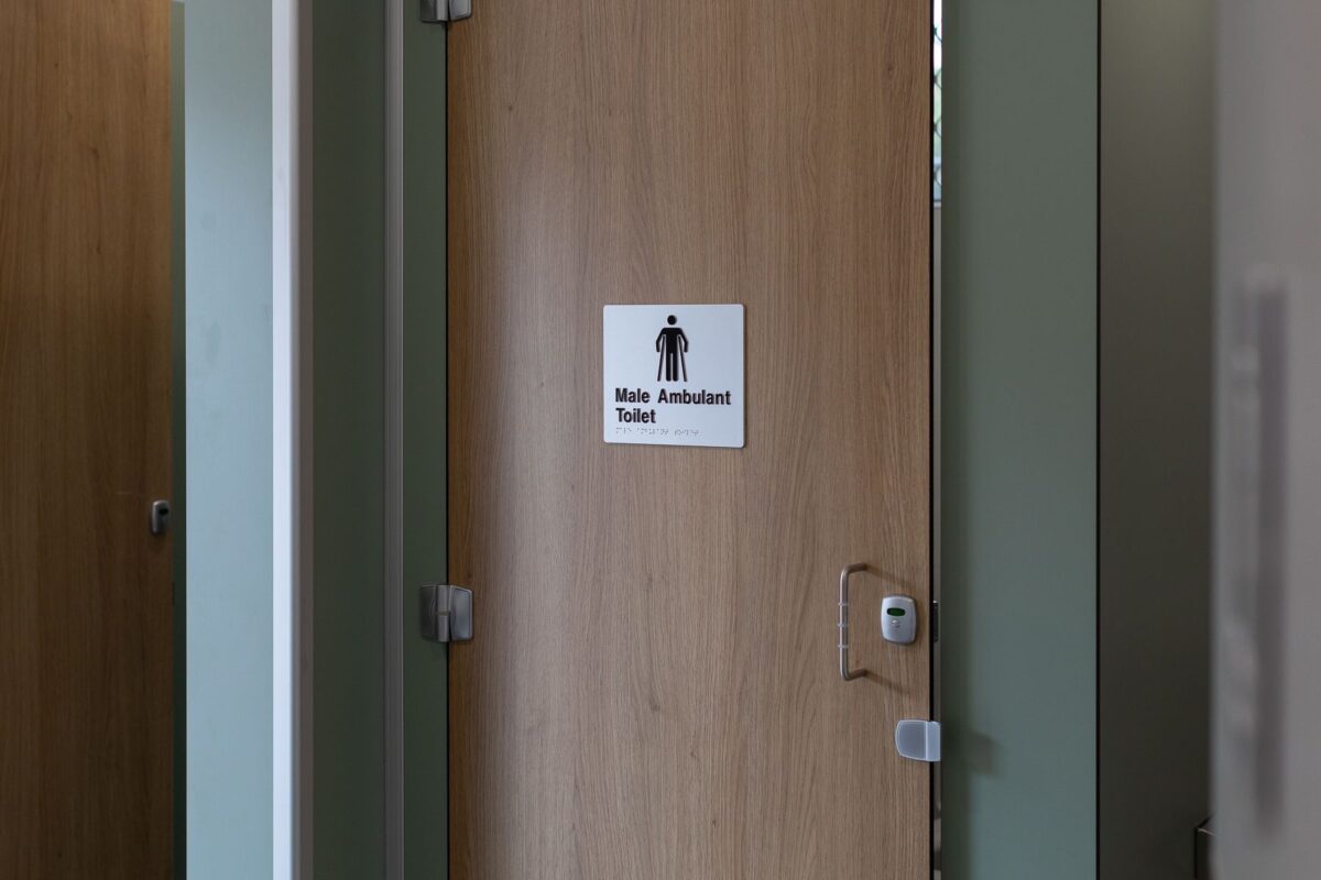 AQUALOO is Australia's Specialist in Commercial Toilet and Shower Partitions / Cubicles l Compact Laminate Lockers & Seating l Integrated Paneling System l Washroom Accessories