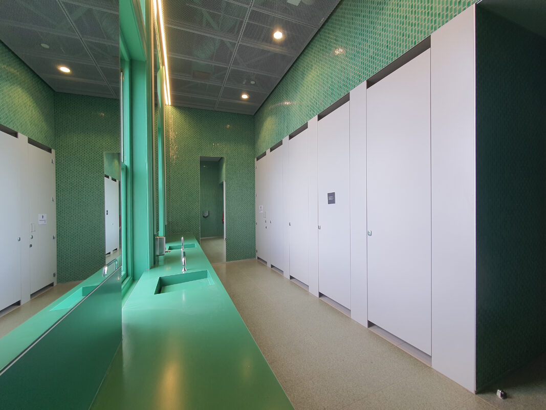 AQUALOO is Australia's Specialist in Commercial Toilet and Shower Partitions / Cubicles l Compact Laminate Lockers & Seating l Integrated Paneling System l Washroom Accessories