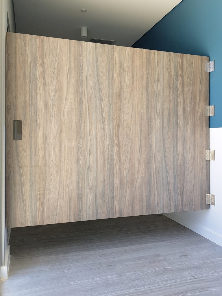 AQUALOO is Australia's Specialist in Commercial Toilet and Shower Partitions / Cubicles l Compact Laminate Lockers & Seating l Integrated Paneling System l Washroom Accessories