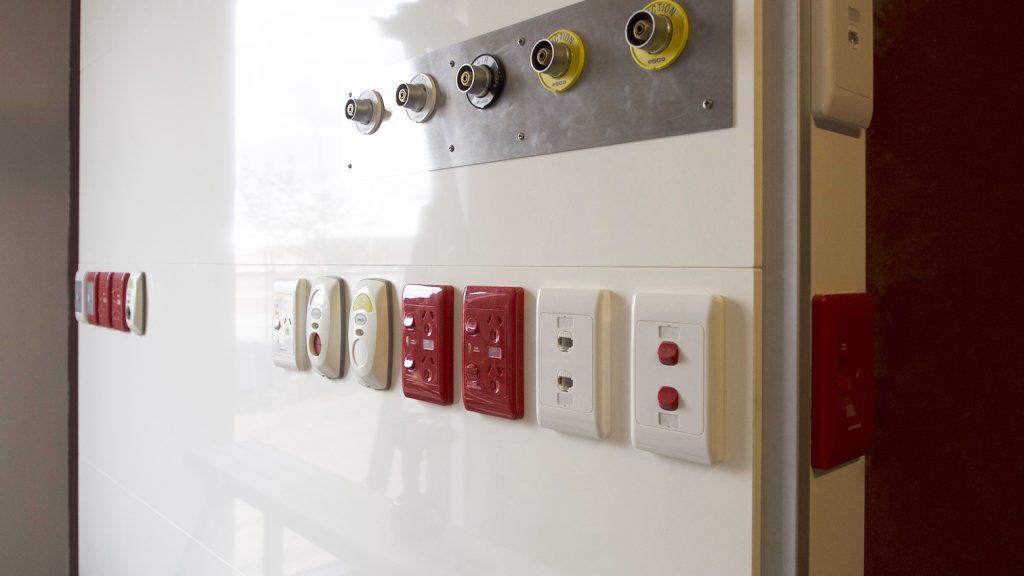 AQUALOO is Australia's Specialist in Commercial Toilet and Shower Partitions / Cubicles l Compact Laminate Lockers & Seating l Integrated Paneling System l Washroom Accessories