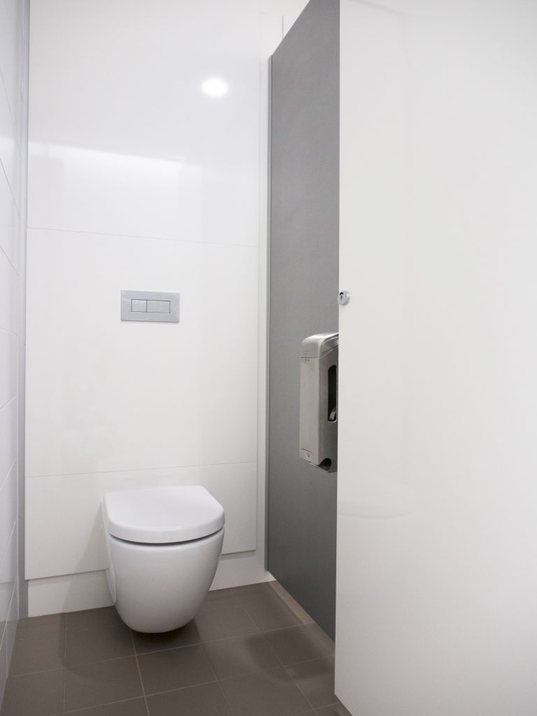 AQUALOO is Australia's Specialist in Commercial Toilet and Shower Partitions / Cubicles l Compact Laminate Lockers & Seating l Integrated Paneling System l Washroom Accessories
