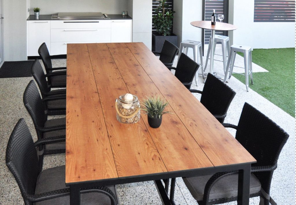 AQUALOO is Australia's Specialist in Commercial Toilet and Shower Partitions / Cubicles l Compact Laminate Lockers & Seating l Integrated Paneling System l Washroom Accessories